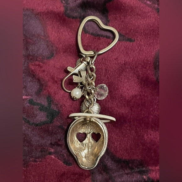 Betsey Johnson Rare Glitter Crystal Skull Angel Halo Keyring / Keychain - Picture 2 of 7